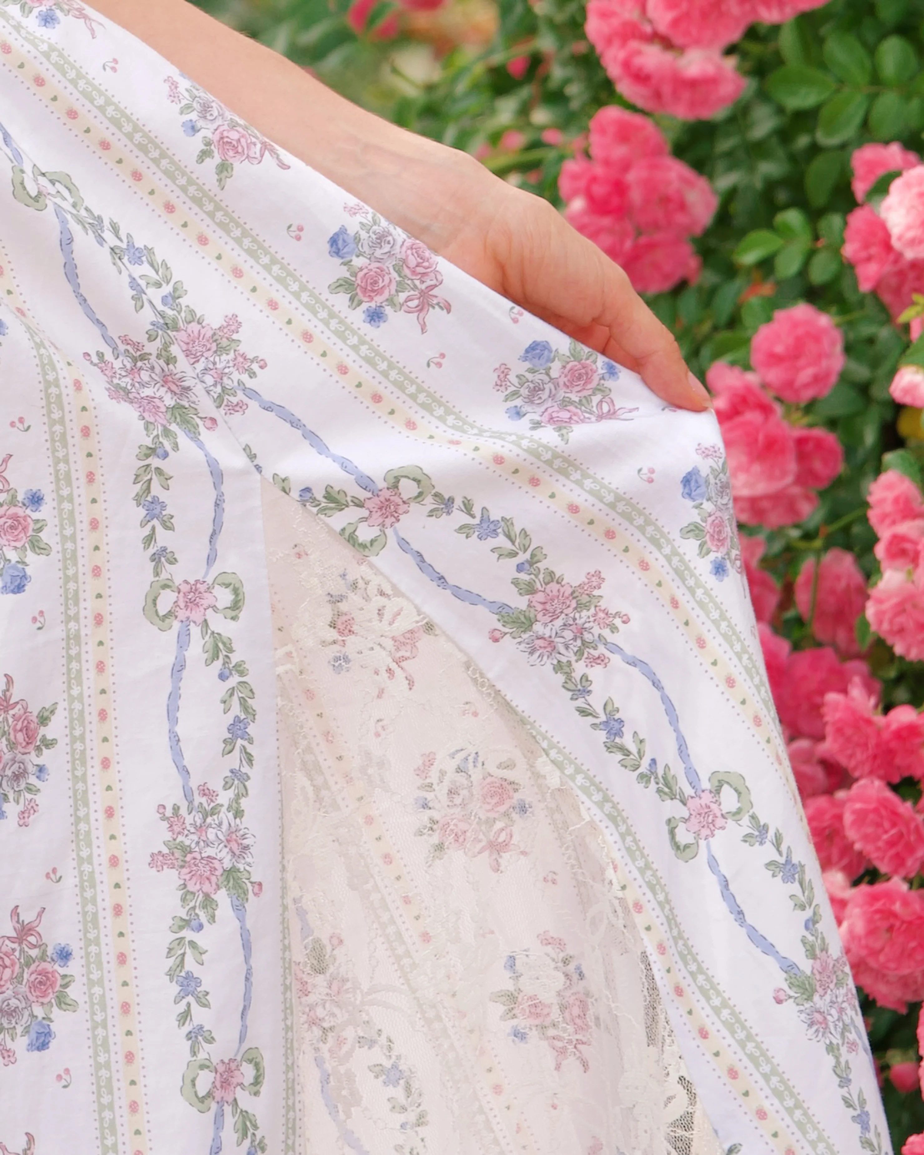 Everbloom Lace Peekaboo Dress // Floral Rose - Image 7