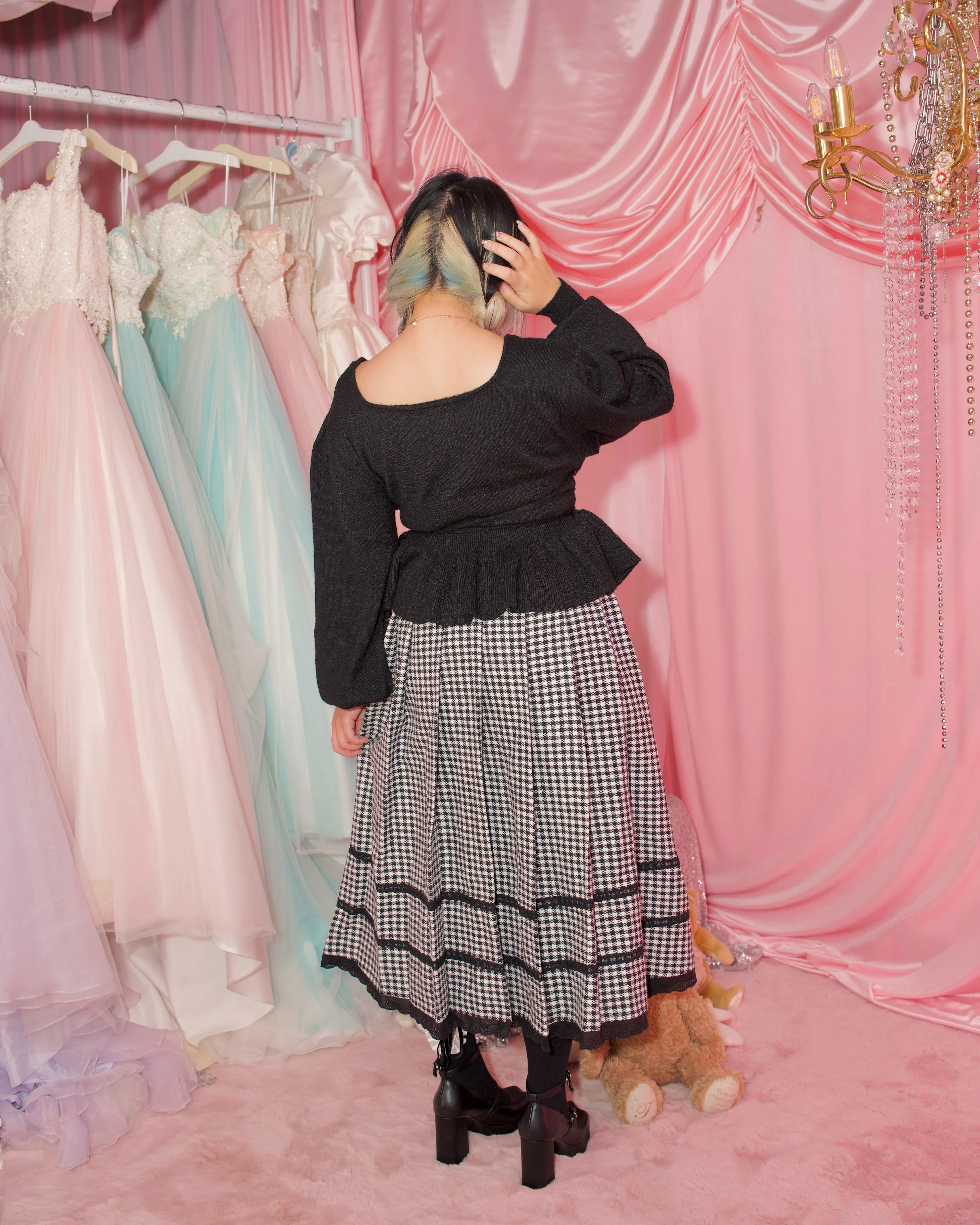 Fleur de Lune Sweater - Black - Image 3