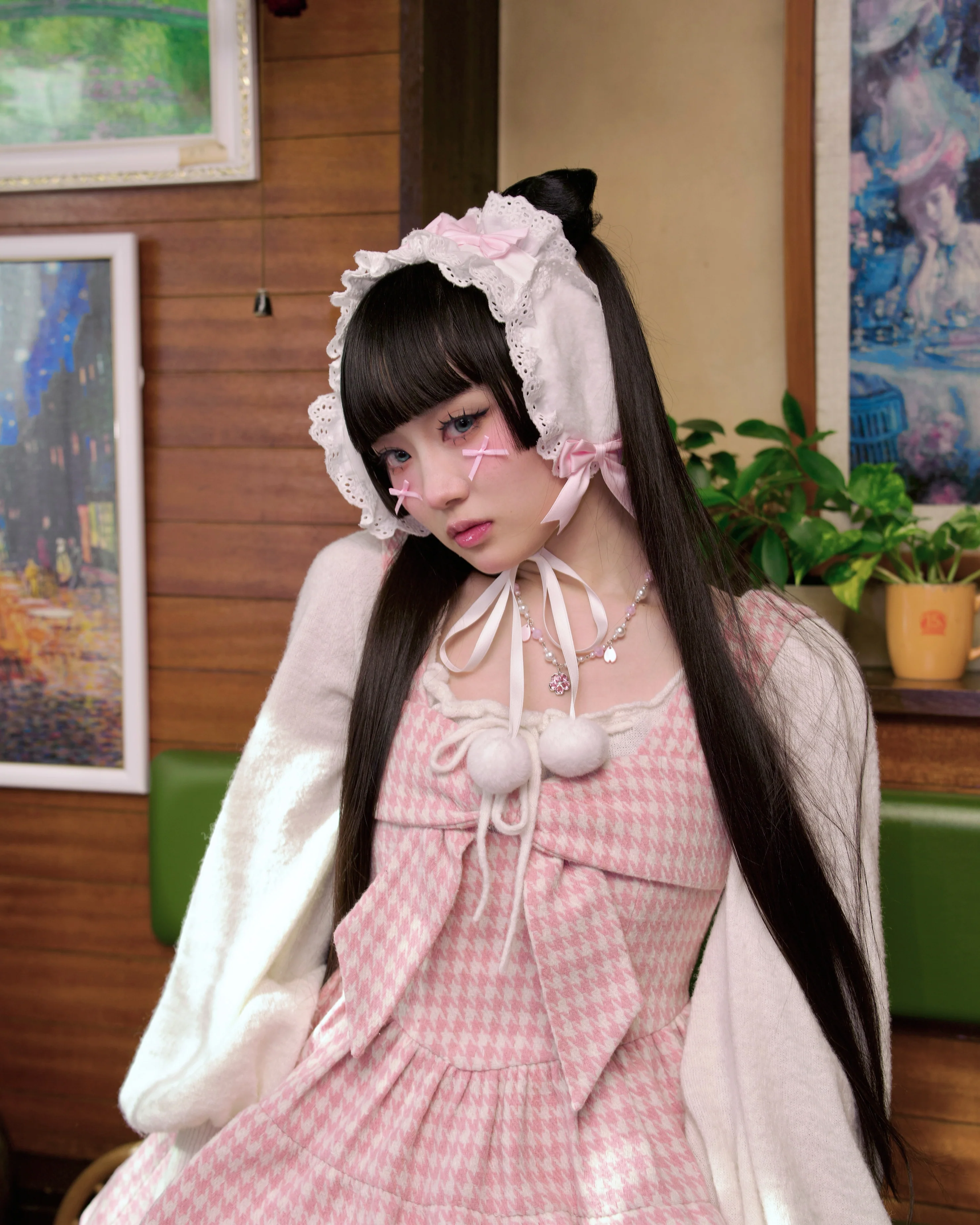 Winterbelle's Bow Ear Warmer - White x Pink - Image 4