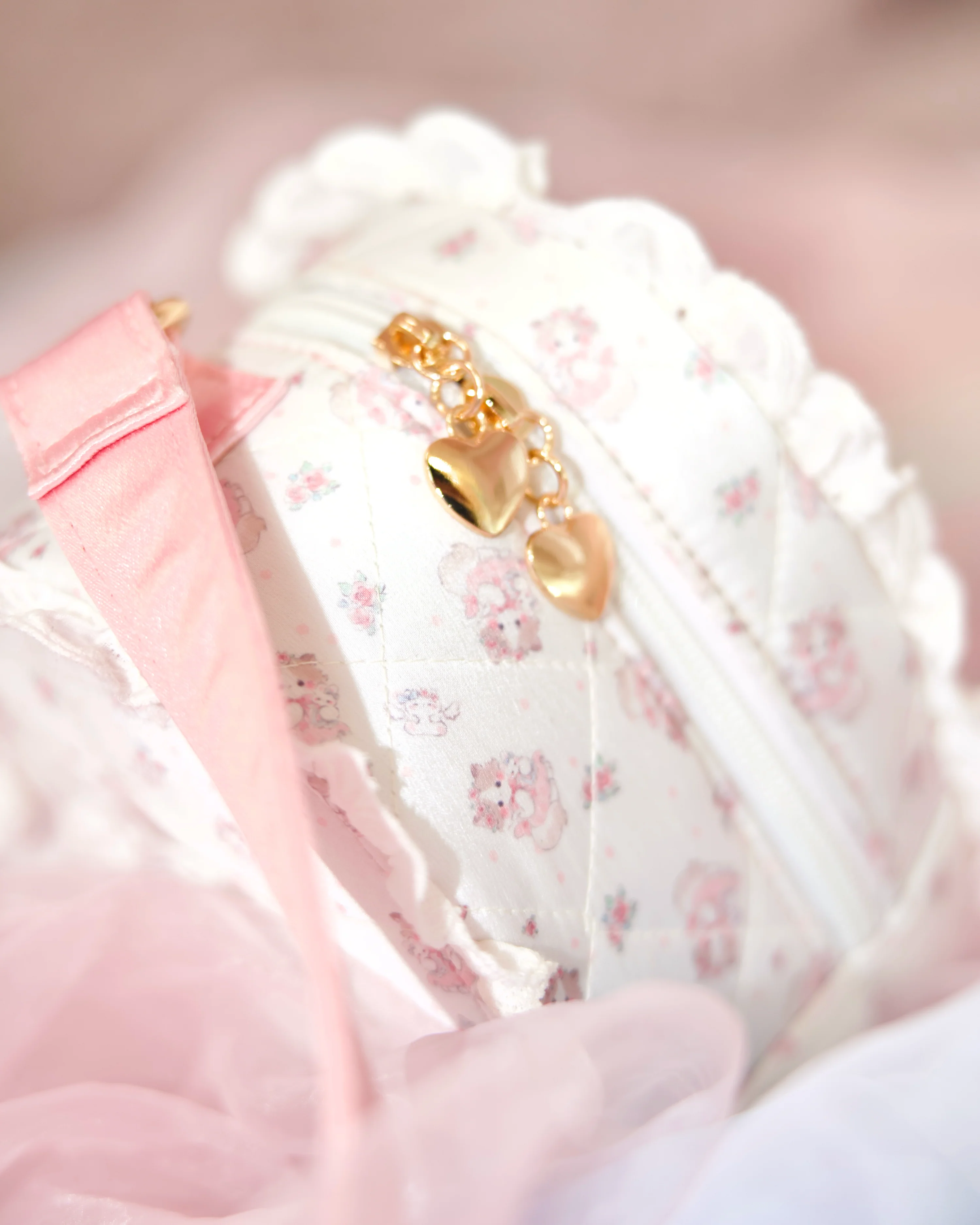 Ragdoll Kitty Quilted Ribbon Strap Bag - Image 4