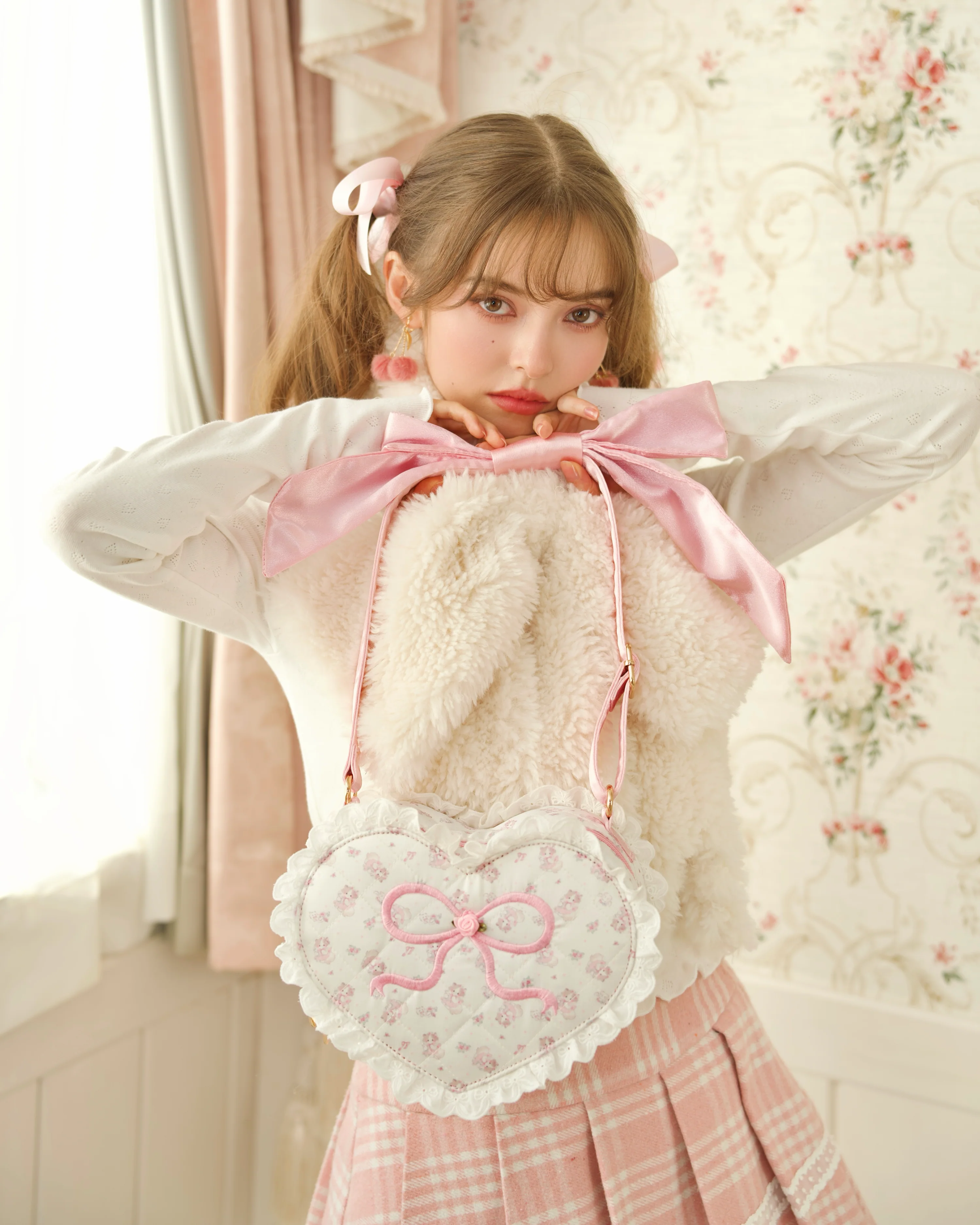 Ragdoll Kitty Quilted Ribbon Strap Bag - Image 6