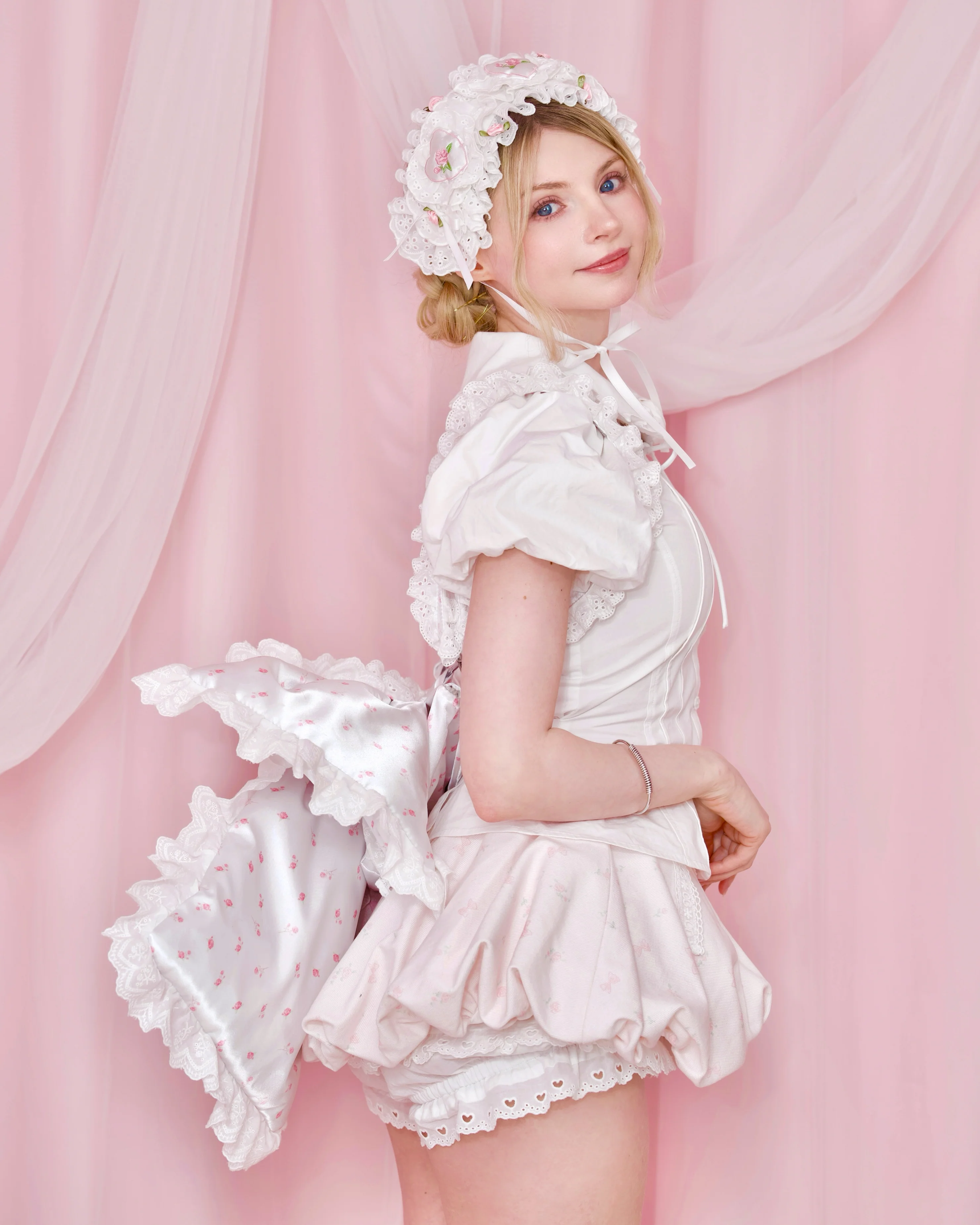 Sweet Rosette Bow Bag - Image 2