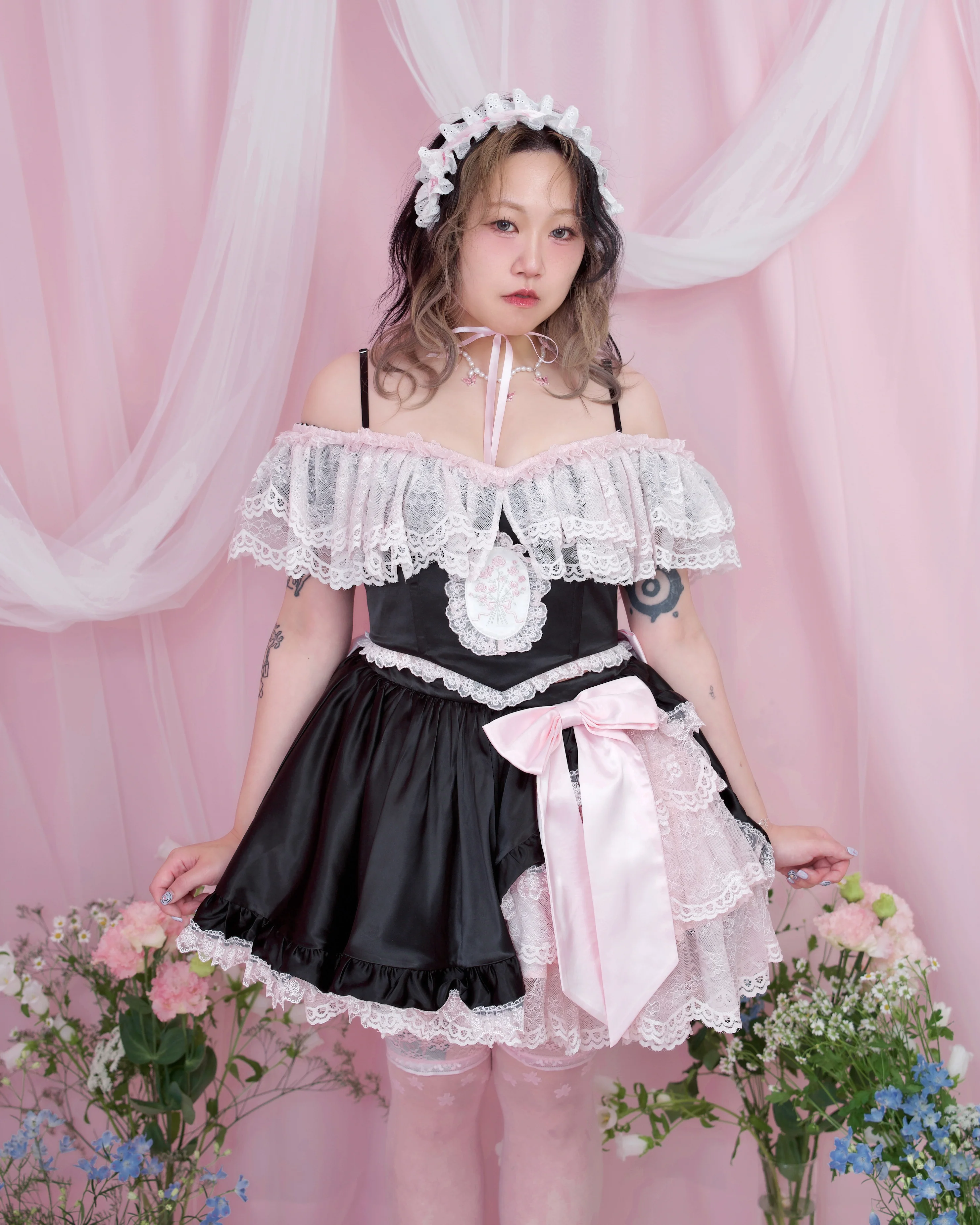 Rose Soirée Ball Gown Lace Up Bustier - Black // PREORDER