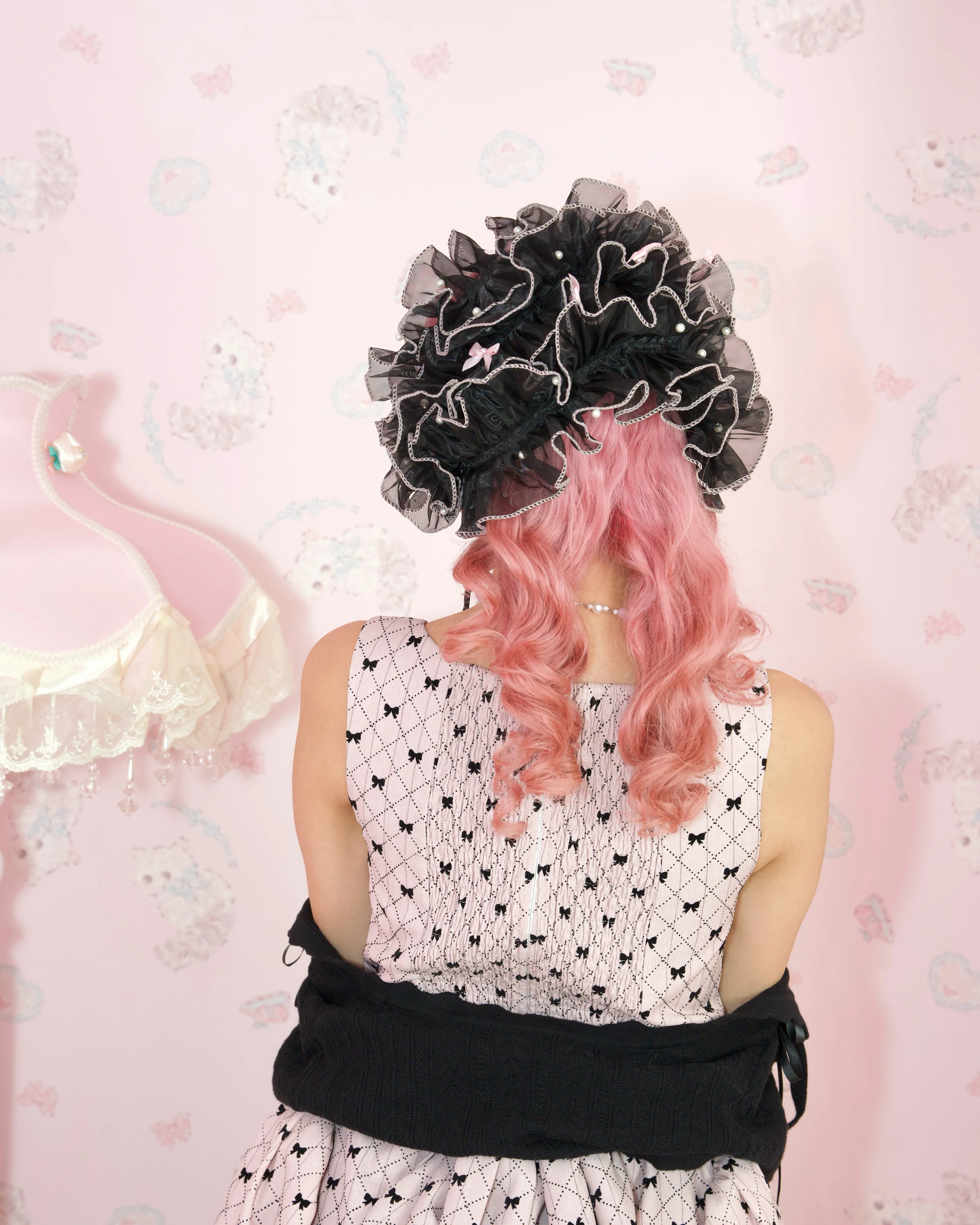 Rosy Pirouette Frill Ribbon Headdress - Blush Noir (Black x Pink) - Image 3