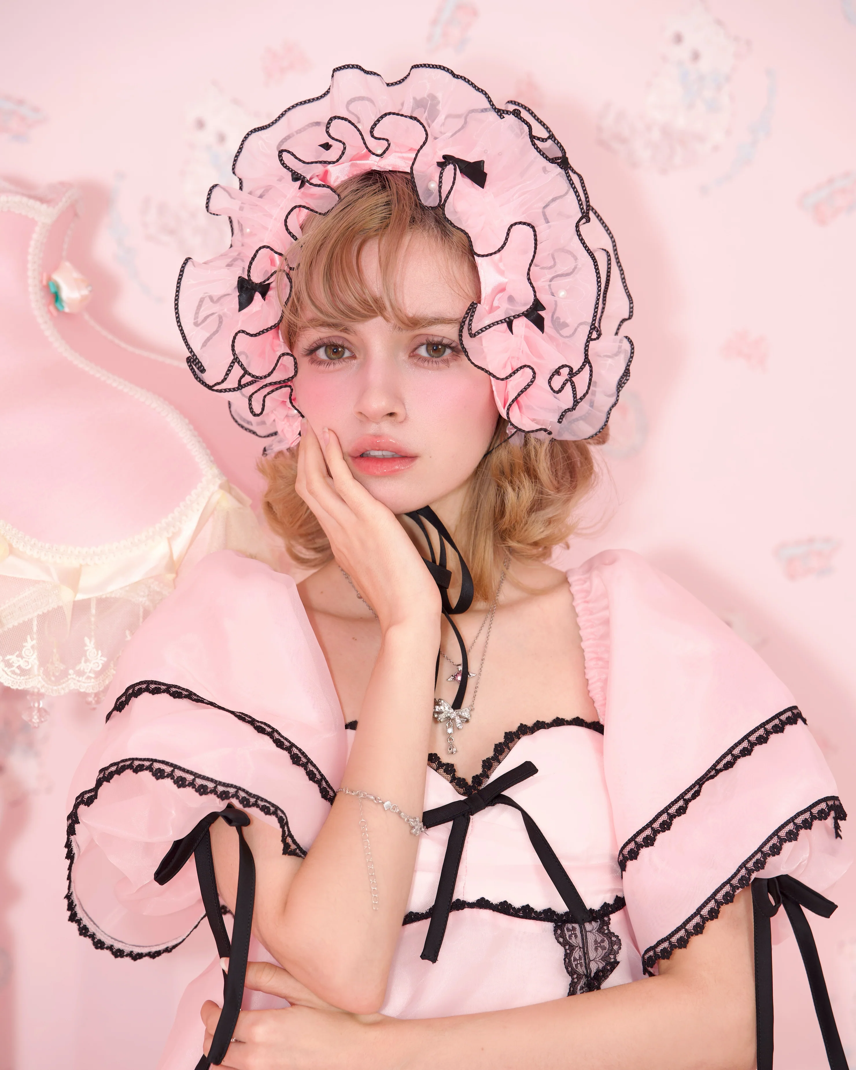 Rosy Pirouette Frill Ribbon Headdress - Midnight Pink (Pink x Black) - Image 3