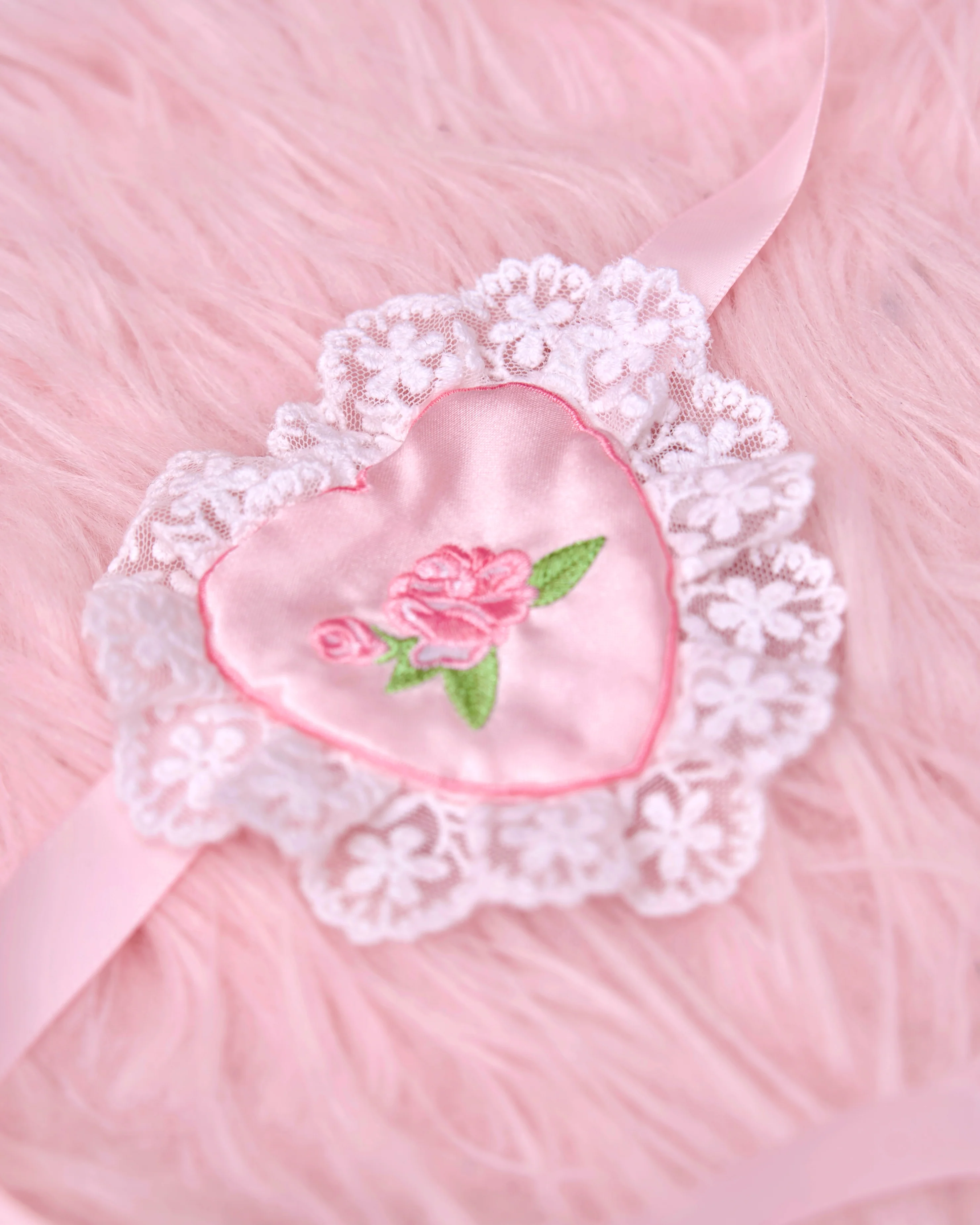 Sweetheart Rose Choker - Pink - Image 3