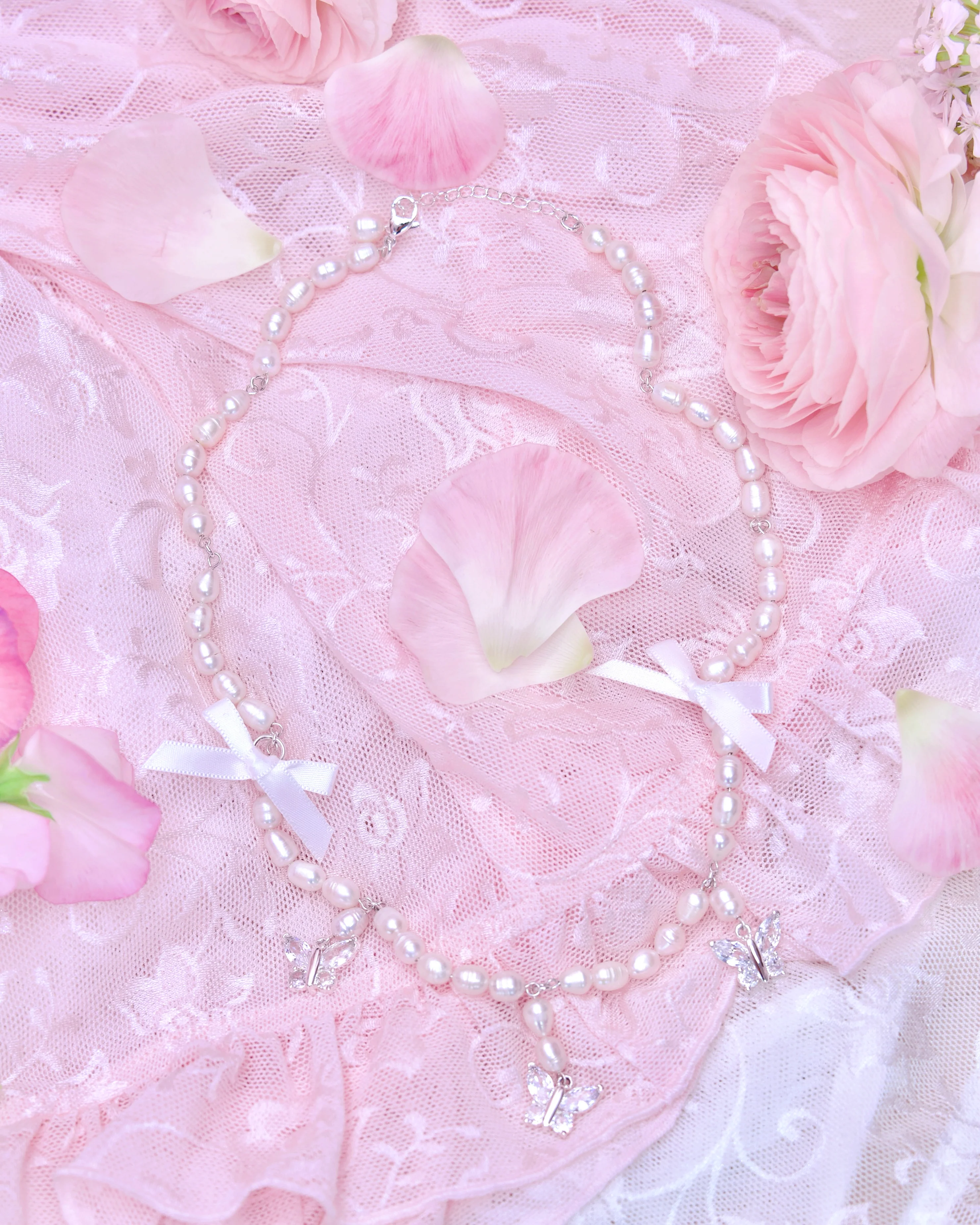 Tied in Pearls Butterfly Necklace - White - Image 3